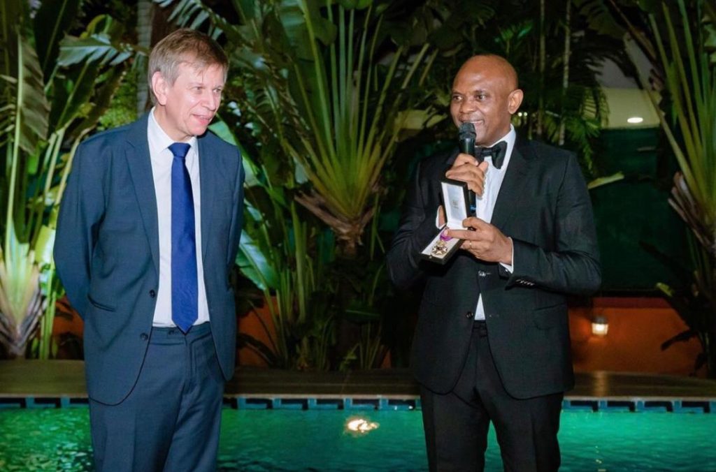 Tony Elumelu et l'Ambassadeur Daniel Bertrand