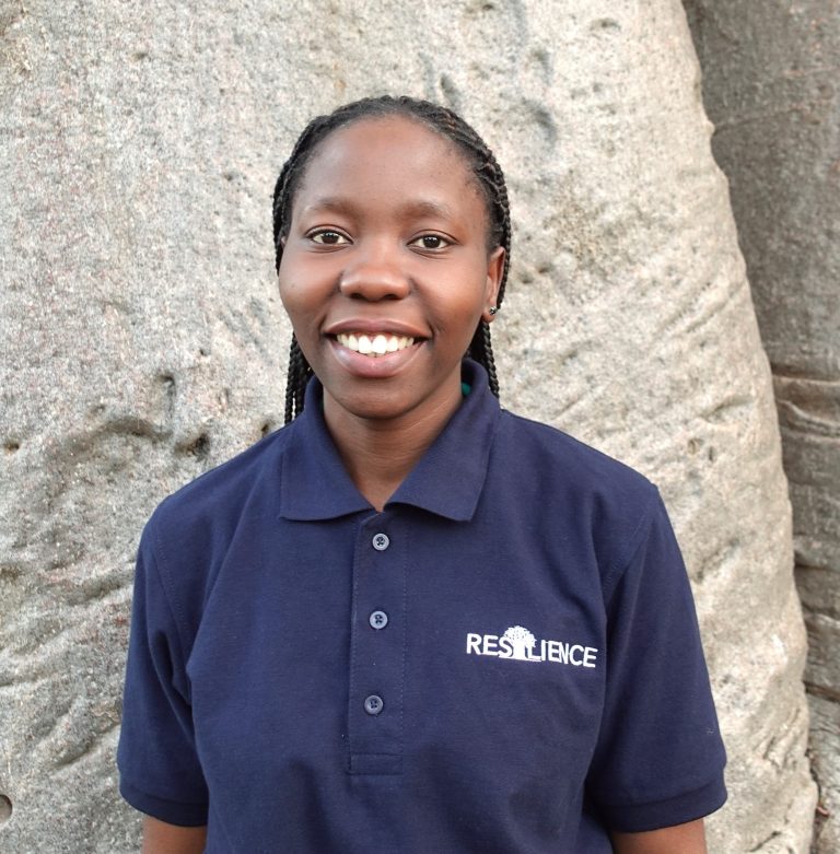 Júbia Uchavo, founder of Kikirigoó Frango, leading poultry production and youth entrepreneurship initiatives in Mozambique.